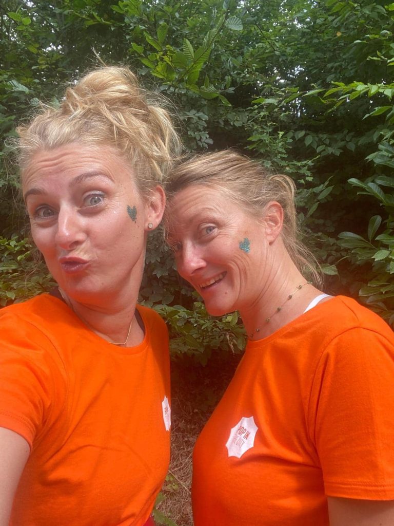 Aline et Mathilde, les Globe Trotteuses - On The Road a Game. 2024