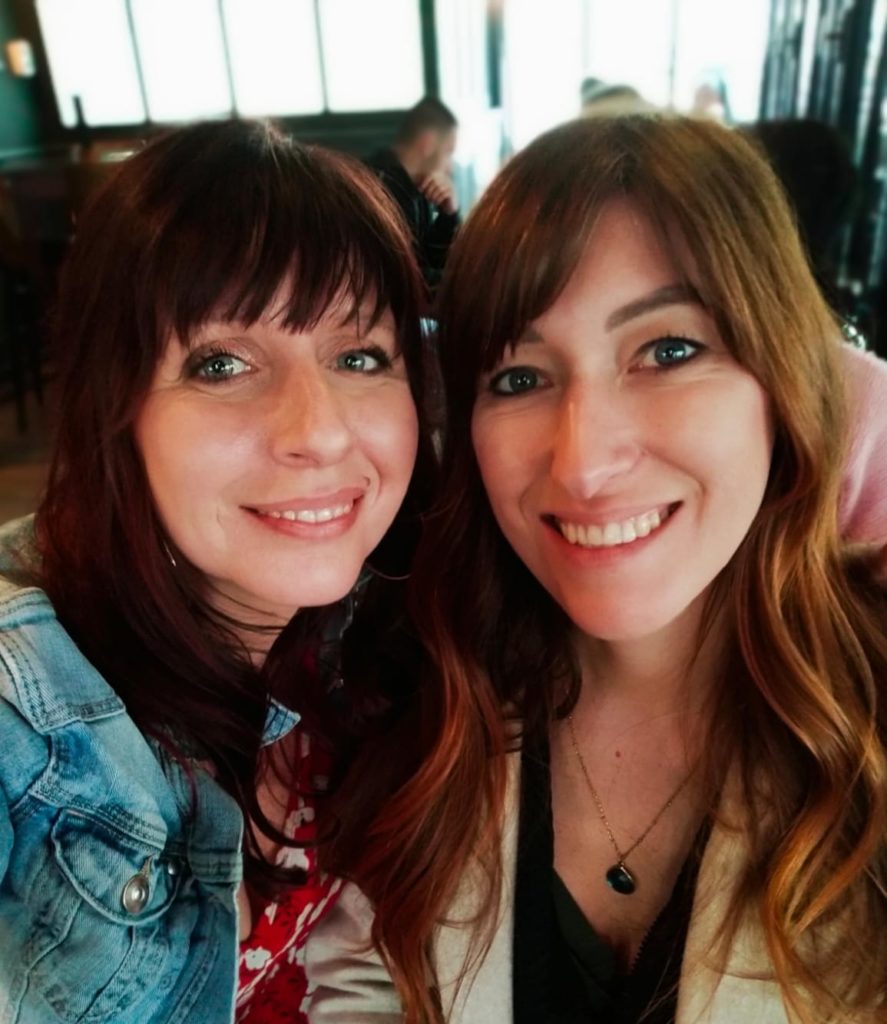 Jennifer & Aurélie aka Les Doundou en Rose - On The Road a Game. 2025